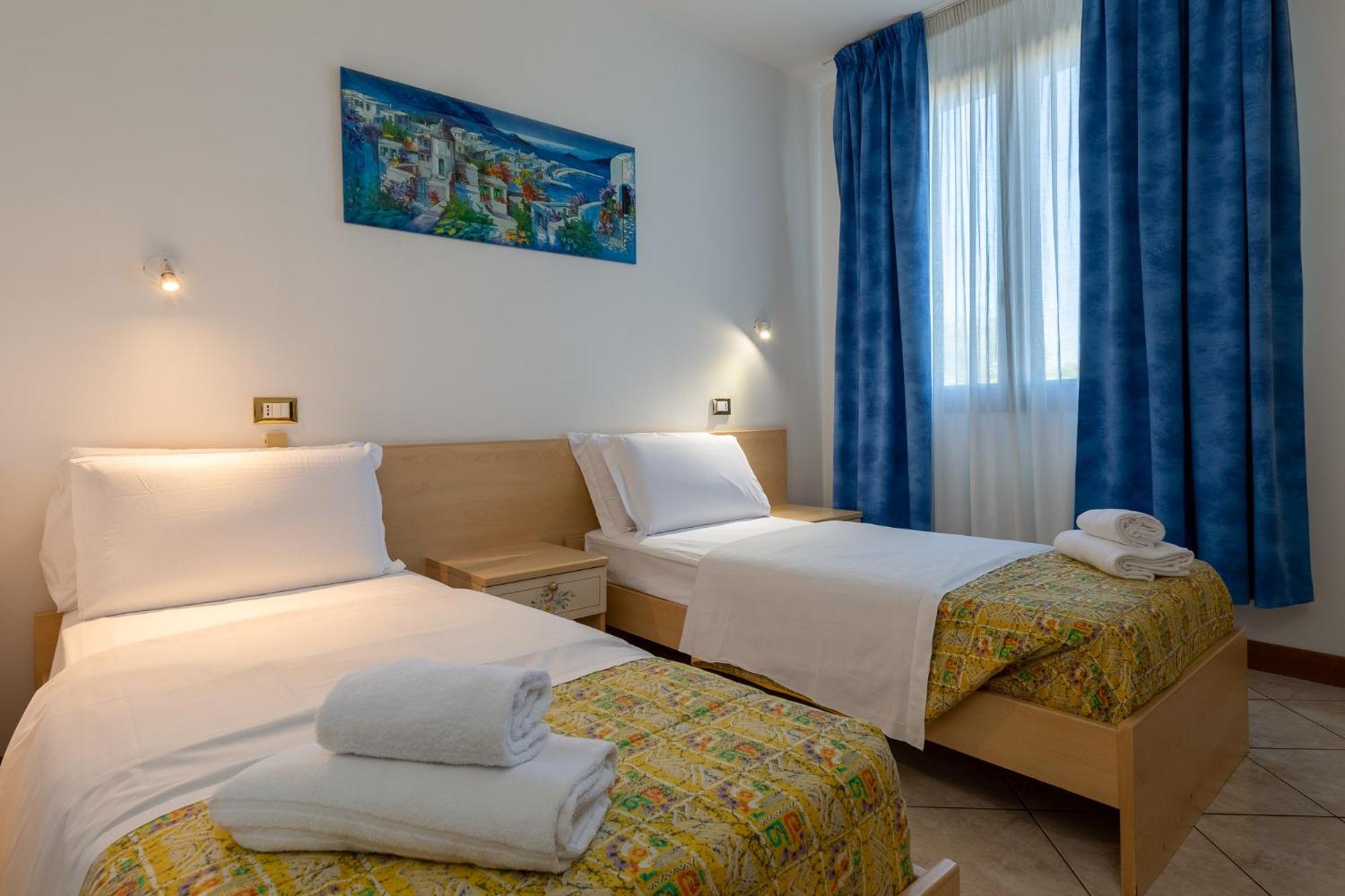 Hotel New Aurora Venice 2*