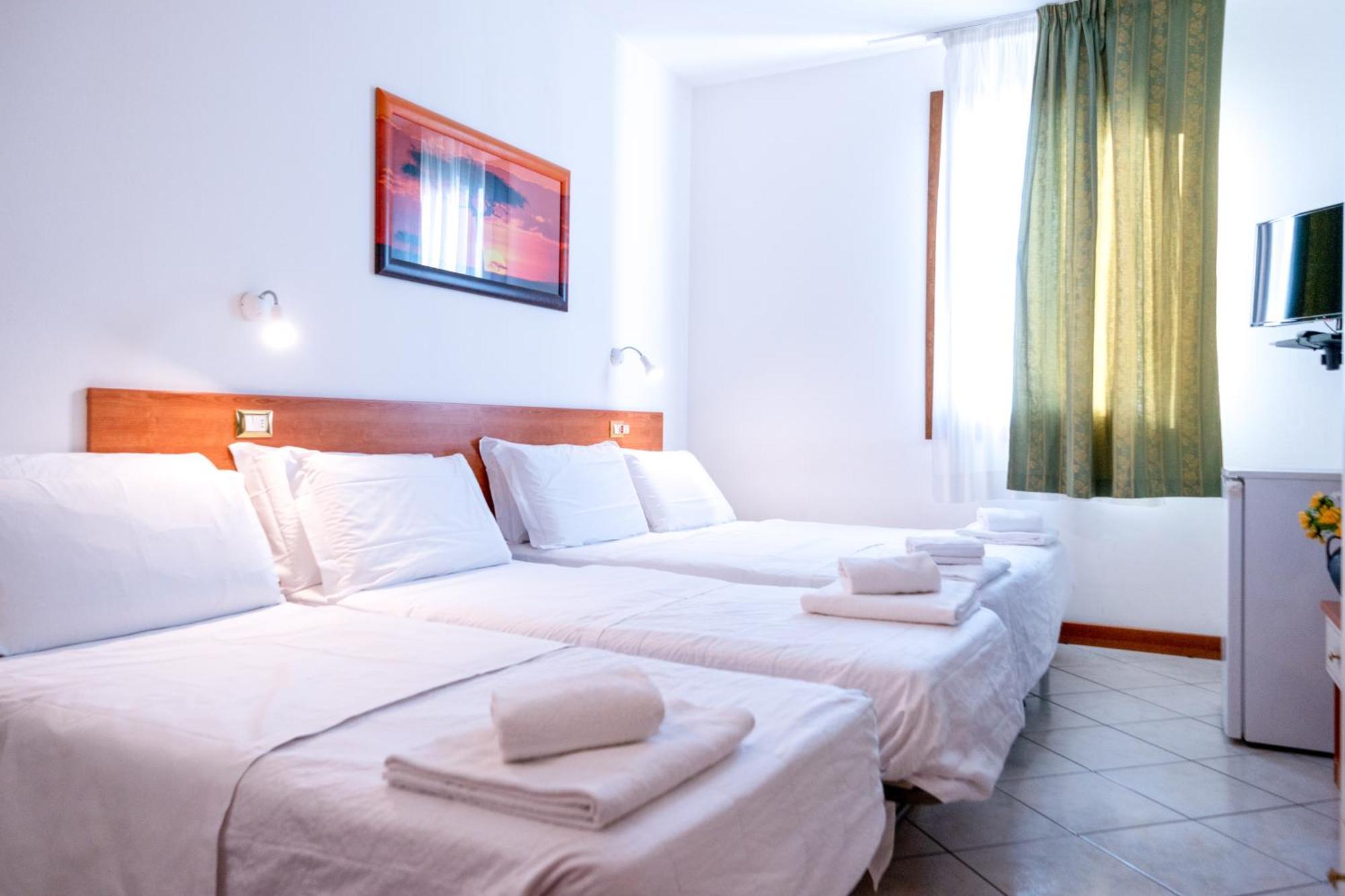 New Aurora Venice Hotel 2*