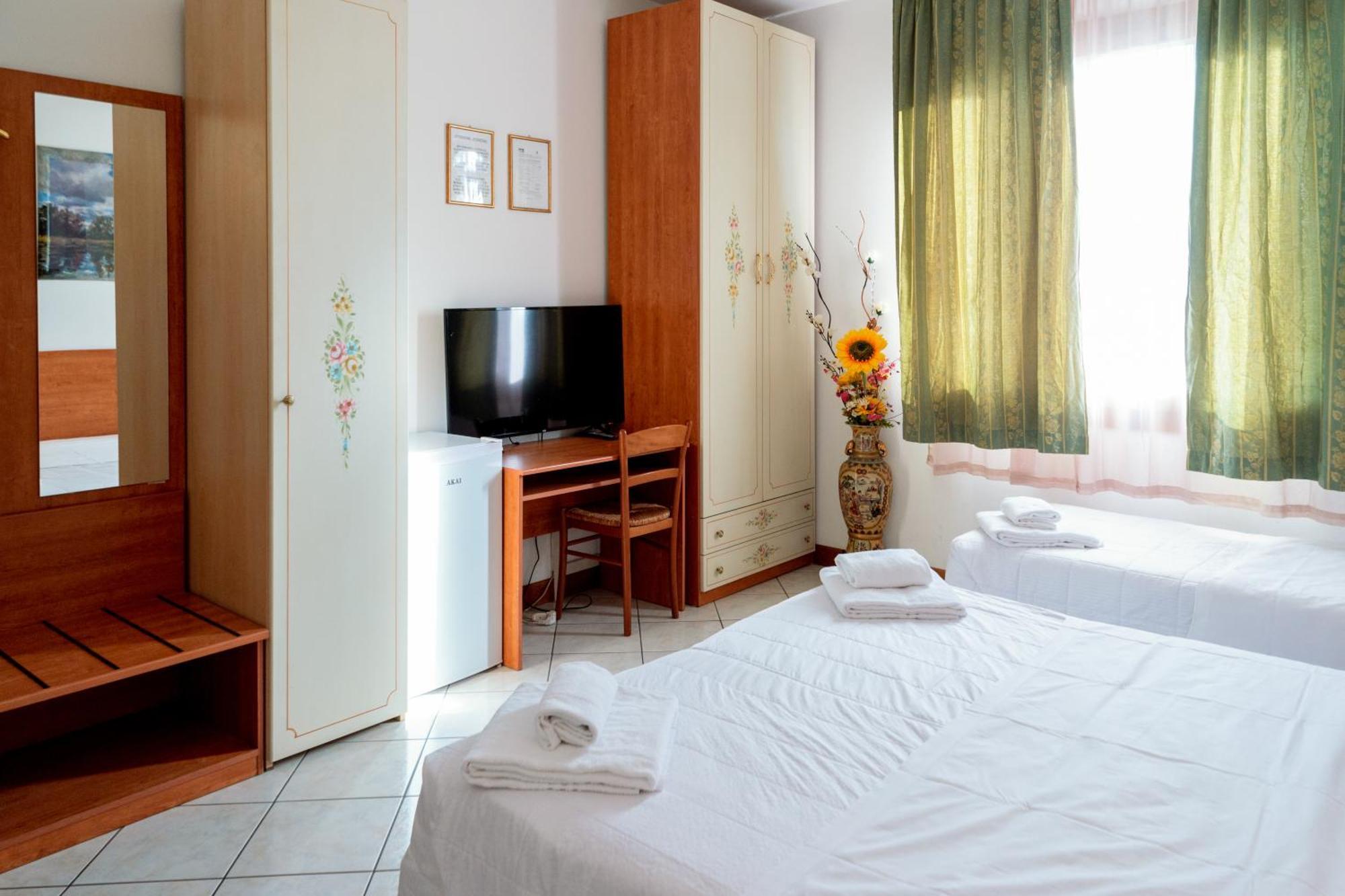 New Aurora Venice Hotel 2*